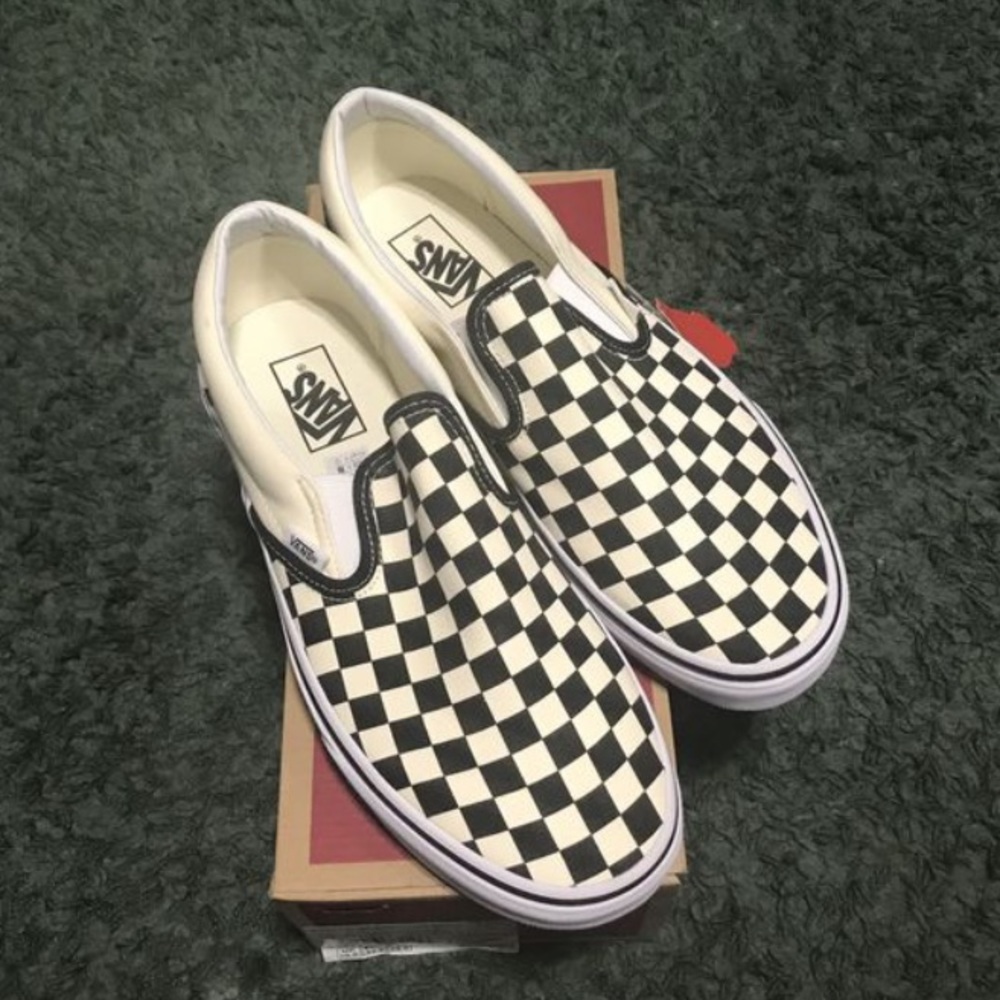 BRAND NEW VANS
